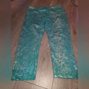 CVG Teal Capri Large Gently Used